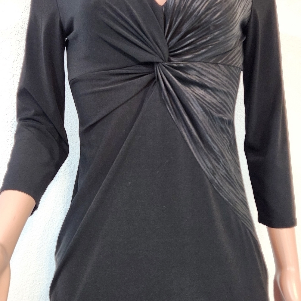 Donna Morgan 3/4 Sleeve Ruched Little Black Dress Sz 4 - Picture 4 of 11